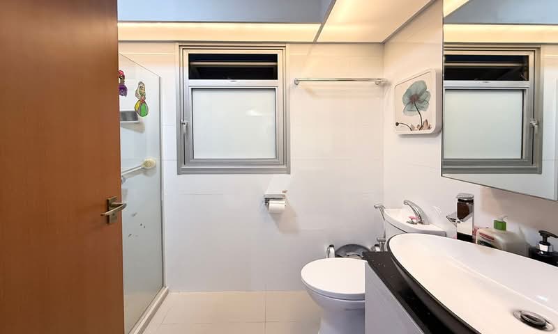 351D Anchorvale Road HDB Flat For Sale at S$ 758,000 | PropertyGuru Singapore - Bathroom
