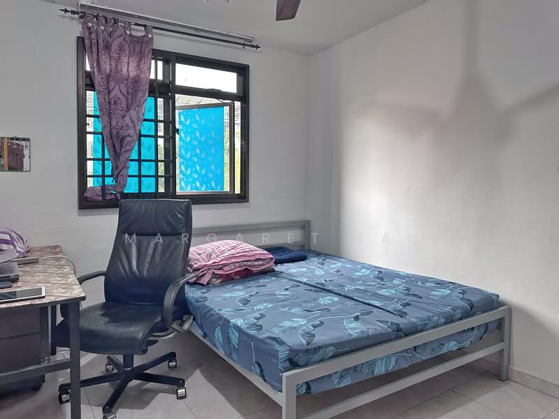 47 Circuit Road HDB Flat For Sale at S$ 320,000 | PropertyGuru Singapore - Bedroom