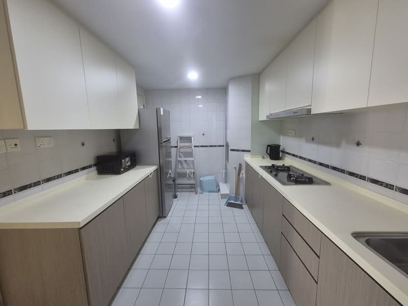 The Tanamera, 1 Tanah Merah Kechil Road, Room Rental, 180 sqft, Condominium For Rent, by Evan Tan, 500072594 - Kitchen - PropertyGuru.com.sg