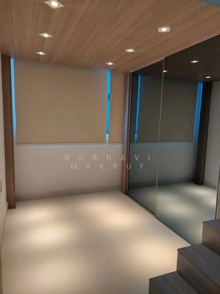 Urban Vista Condominium For Sale at S$ 960,000 | PropertyGuru Singapore - Bedroom