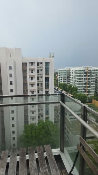Urban Vista Condominium For Sale at S$ 960,000 | PropertyGuru Singapore - Balcony