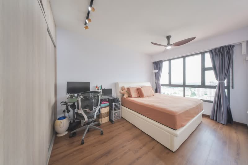 445A Clementi Avenue 3 HDB Flat For Sale at S$ 1,599,990 | PropertyGuru Singapore - Bedroom