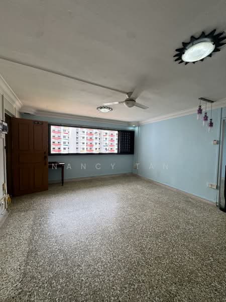 Bedok South Ave 2 HDB Flat For Sale at S$ 489,000 | PropertyGuru Singapore - Living Room