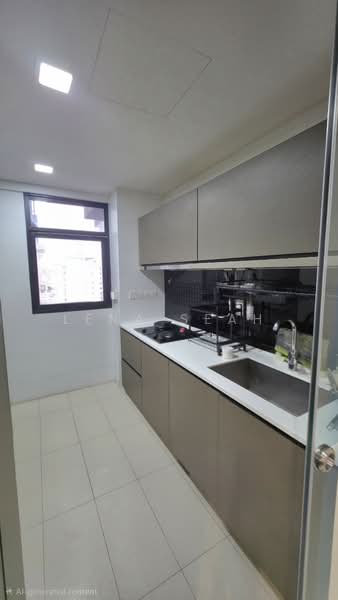 Nin Residence, 85 Pheng Geck Avenue, 3 Bedrooms, 1,281 sqft, Condominium For Rent, by Lena Seah, 500072631 - Kitchen - PropertyGuru.com.sg