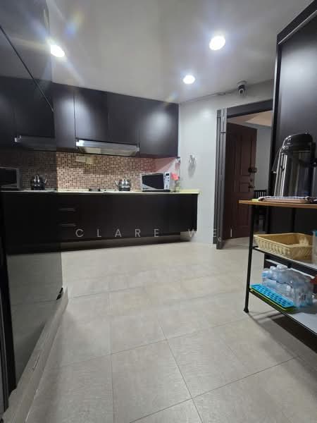 Yew Mei Green, 50 Choa Chu Kang North 6, 3 Bedrooms, 1,292 sqft, Condominium For Rent, by Clare Wei, 500072633 - Kitchen - PropertyGuru.com.sg