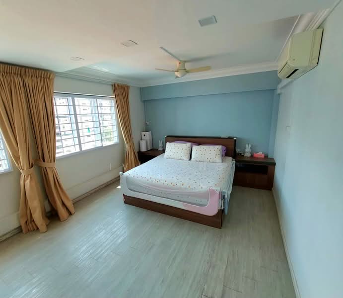 109 Pasir Ris Street 11 HDB Flat For Sale at S$ 730,000 | PropertyGuru Singapore - Bedroom