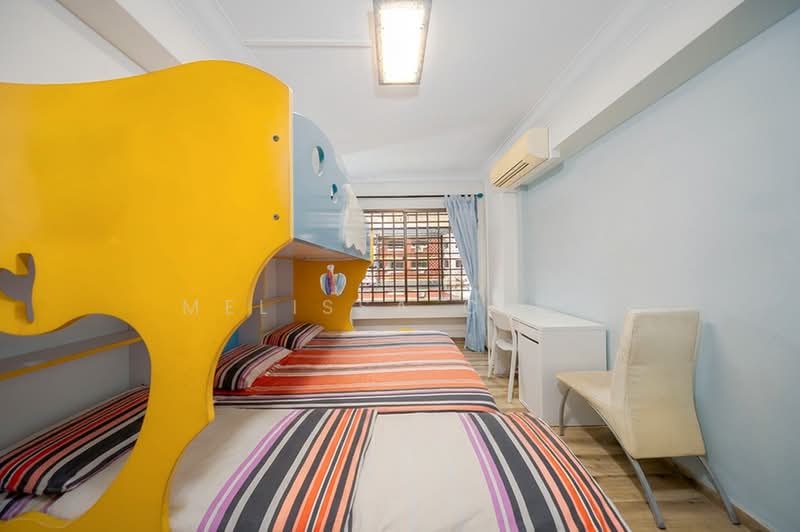 842H Tampines Street 82 HDB Flat For Sale at S$ 950,000 | PropertyGuru Singapore - Bedroom