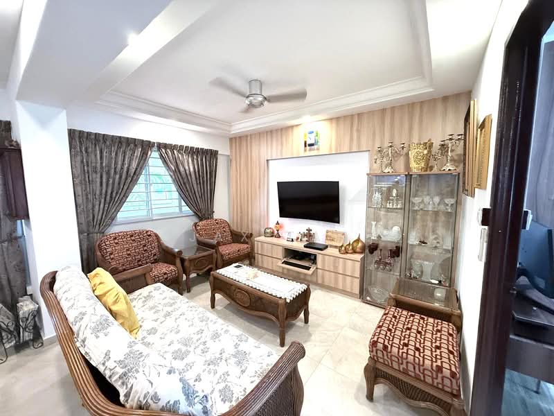 6 Boon Keng Road HDB Flat For Sale at S$ 1,150,000 | PropertyGuru Singapore - Living Room