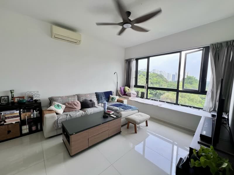 The Interlace, 212 Depot Road, 2 Bedrooms, 1,001 sqft, Condominium For Sale, by Andrea Seoh, 500072673 - Living Room - PropertyGuru.com.sg