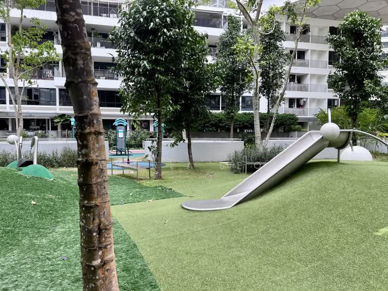 The Interlace, 212 Depot Road, 2 Bedrooms, 1,001 sqft, Condominium For Sale, by Andrea Seoh, 500072673 - Exterior - PropertyGuru.com.sg