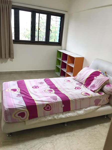 302 Hougang Avenue 5, 302 Hougang Avenue 5, 3 Bedrooms, 1,431 sqft, HDB Flat For Rent, by Kathy Nguyen, 500072687 - Bedroom - PropertyGuru.com.sg