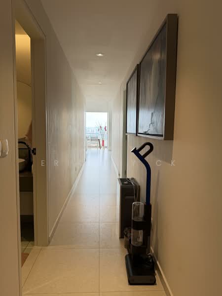 The Topiary Executive Condominium For Sale at S$ 3,290,000 | PropertyGuru Singapore - Corridor
