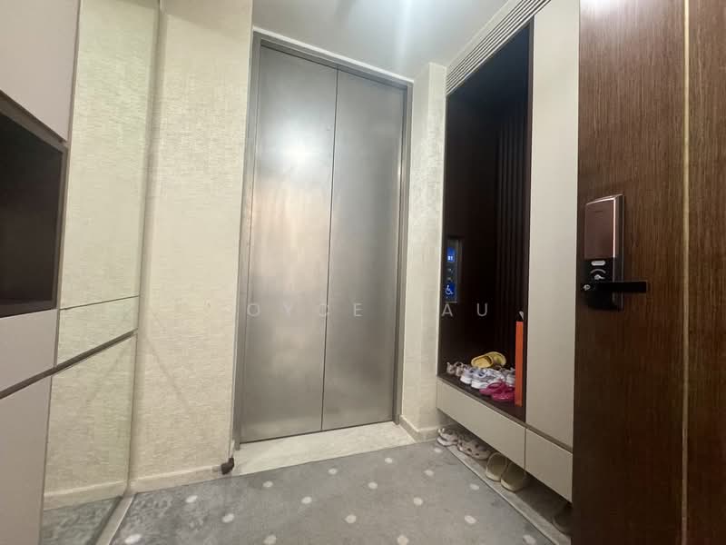 JadeScape Condominium For Sale at S$ 4,990,000 | PropertyGuru Singapore - Entrance