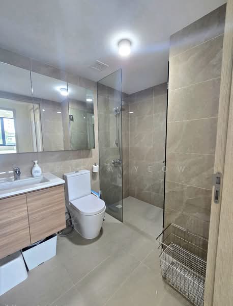 Treasure at Tampines, 57 Tampines Lane, 2 Bedrooms, 592 sqft, Condominium For Sale, by Tricia Yeow, 500072726 - Bathroom - PropertyGuru.com.sg