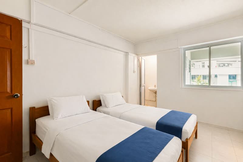 152 Serangoon North Avenue 1 HDB Flat For Sale at S$ 440,000 | PropertyGuru Singapore - Bedroom