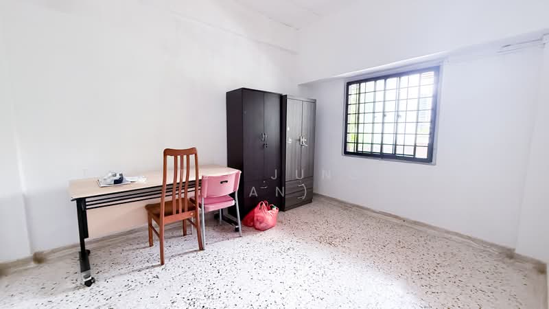 43 Holland Drive, 43 Holland Drive, 2 Bedrooms, 731 sqft, HDB Flat For Rent, by Tan Tze Jung (TJ Tan), 500072760 - Bedroom - PropertyGuru.com.sg