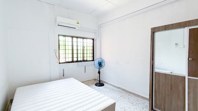 43 Holland Drive, 43 Holland Drive, 2 Bedrooms, 731 sqft, HDB Flat For Rent, by Tan Tze Jung (TJ Tan), 500072760 - Bedroom - PropertyGuru.com.sg