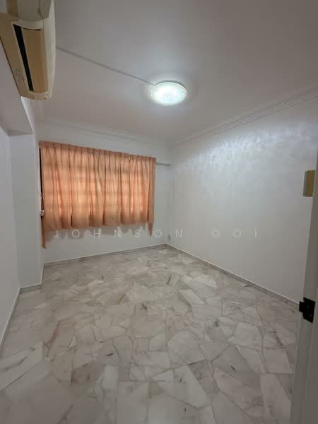 330 Sembawang Close, 330 Sembawang Close, 3 Bedrooms, 1,076 sqft, HDB Flat For Rent, by Johnson Ooi, 500072762 - PropertyGuru.com.sg