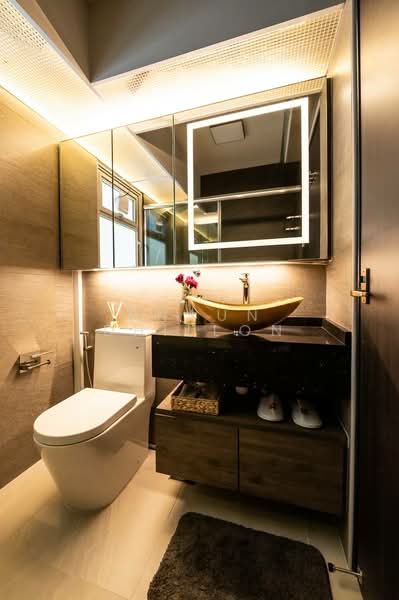 614B Tampines North Drive 1 HDB Flat For Sale at S$ 950,000 | PropertyGuru Singapore - Bathroom