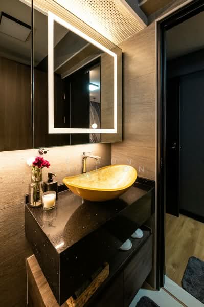 614B Tampines North Drive 1 HDB Flat For Sale at S$ 950,000 | PropertyGuru Singapore - Bathroom