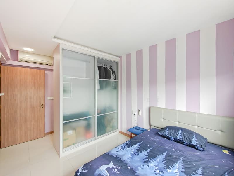 451A Bukit Batok West Avenue 6 HDB Flat For Sale at S$ 550,000 | PropertyGuru Singapore - Bedroom