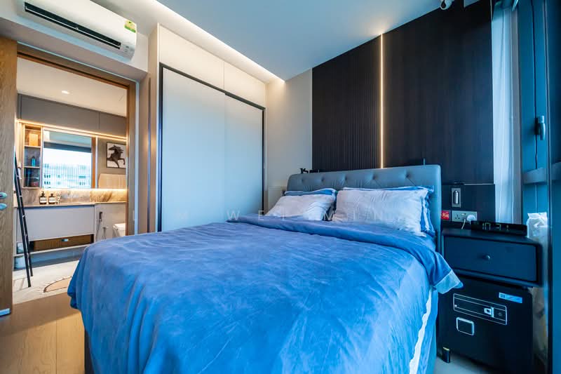 Penrose Condominium For Sale at S$ 2,190,000 | PropertyGuru Singapore - Bedroom