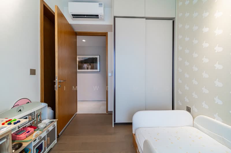 Penrose Condominium For Sale at S$ 2,190,000 | PropertyGuru Singapore - Bedroom