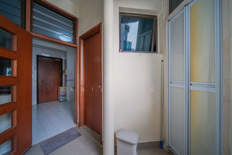 Parc Oasis, 51 Jurong East Avenue 1, 4 Bedrooms, 1,507 sqft, Condominium For Sale, by Kaili Ong, 500072828 - Entrance - PropertyGuru.com.sg