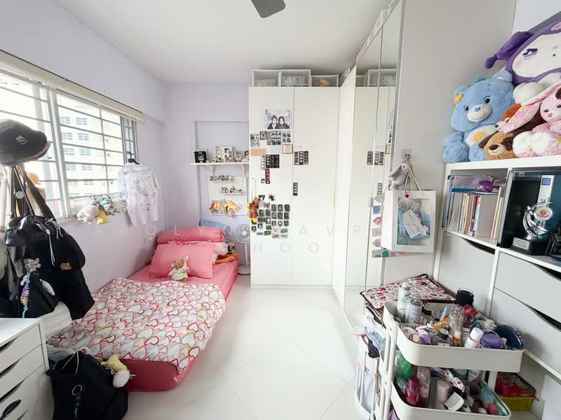137 Lorong Ah Soo HDB Flat For Sale at S$ 645,000 | PropertyGuru Singapore - Bedroom
