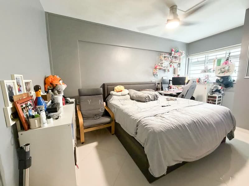 137 Lorong Ah Soo HDB Flat For Sale at S$ 645,000 | PropertyGuru Singapore - Bedroom