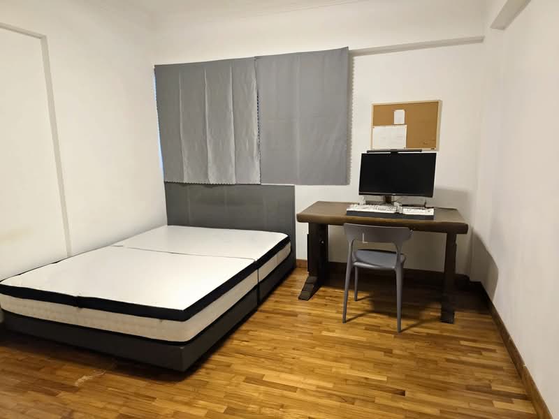 116 Clementi Street 13 HDB Flat For Sale at S$ 1,108,800 | PropertyGuru Singapore - Bedroom