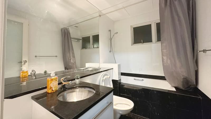 The Richmond, 7 Saint Michael's Road, Room Rental, 120 sqft, Condominium For Rent, by Maple Yap, 500072844 - MBR5 Bathroom - PropertyGuru.com.sg