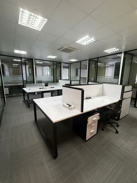 Solstice Business Centre, 23 New Industrial Road, 1,572 sqft, Light Industrial (B1) For Sale, by Josephine Ng, 500072846 - Interior - CommercialGuru.com.sg