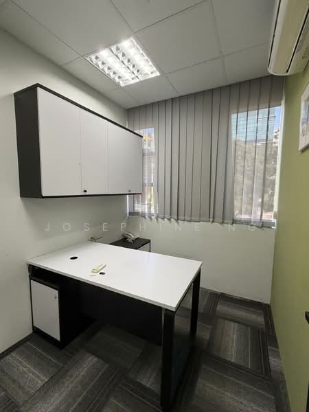 Solstice Business Centre, 23 New Industrial Road, 1,572 sqft, Light Industrial (B1) For Sale, by Josephine Ng, 500072846 - Study - CommercialGuru.com.sg