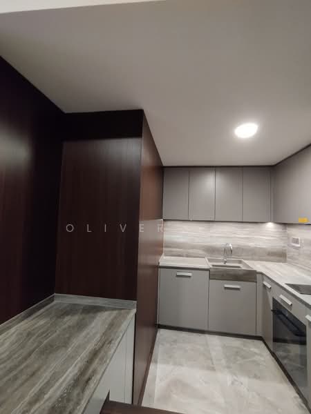 One Pearl Bank, 1 Pearl Bank, 2 Bedrooms, 700 sqft, Condominium For Rent, by Oliver Hay, 500072865 - Kitchen - PropertyGuru.com.sg