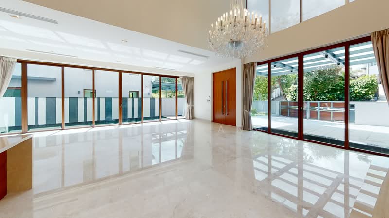 ☎️Spacious Bungalow @ Lornie Area | Exclusive | Near Macritchie Reservoir, , 6 Bedrooms, 9,200 sqft, Bungalow House For Rent, by Sean Pang, 500072894 - Living Room - PropertyGuru.com.sg