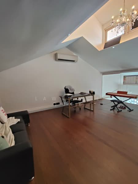 Serangoon Road, Serangoon Road, 300 sqft, Shop / Shophouse For Rent, by Lawrence Quek, 500072897 - Office - CommercialGuru.com.sg