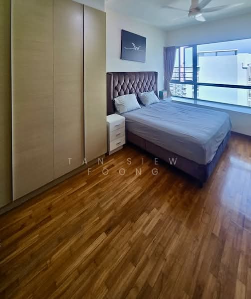 Waterfront Waves, 760 Bedok Reservoir Road, 4 Bedrooms, 1,345 sqft, Condominium For Rent, by Tan Siew Foong, 500072902 - Bedroom - PropertyGuru.com.sg