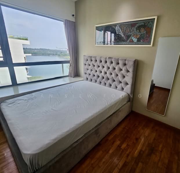 Waterfront Waves, 760 Bedok Reservoir Road, 4 Bedrooms, 1,345 sqft, Condominium For Rent, by Tan Siew Foong, 500072902 - Bedroom - PropertyGuru.com.sg