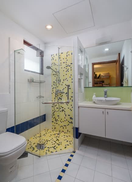 Seletar Hills Estate Semi-Detached House For Sale at S$ 5,700,000 | PropertyGuru Singapore - Bathroom