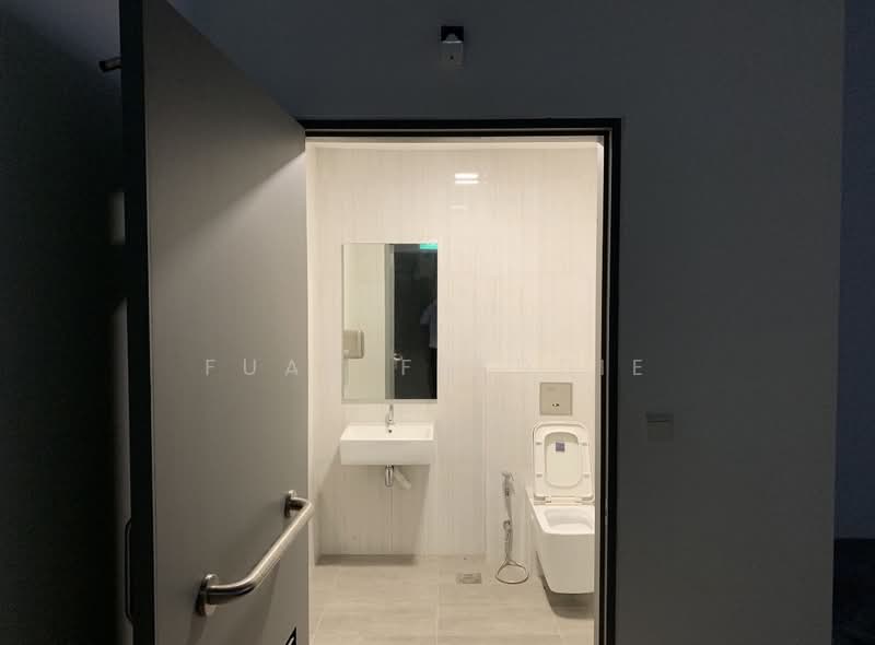 Nordcom I, 3D Gambas Crescent, 5,404 sqft, Light Industrial (B1) For Rent, by Fuan Freddie, 500072927 - Bathroom - CommercialGuru.com.sg