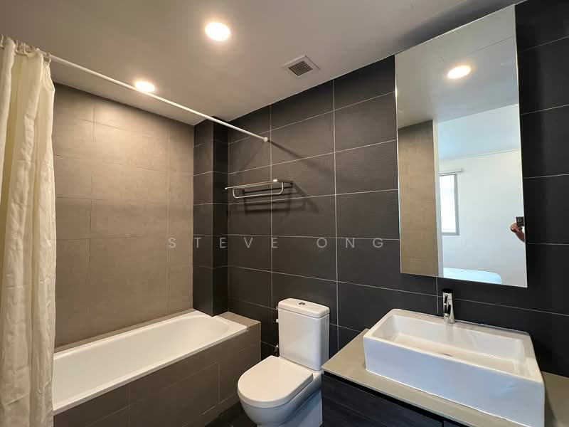 11 Lor 31 Geylang, , 1 Bedroom, 450 sqft, Apartment For Rent, by Steve Ong, 500072952 - Bathroom - PropertyGuru.com.sg