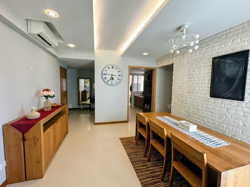 Savannah Condopark, 35 Simei Rise, 4 Bedrooms, 1,453 sqft, Condominium For Rent, by Albert New, 500072955 - Dining Room - PropertyGuru.com.sg