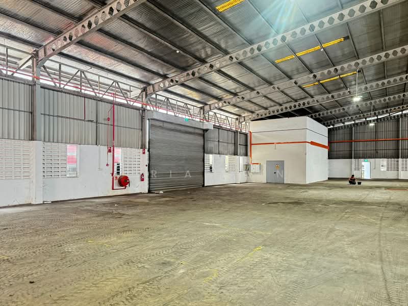 8 Tanjong Penjuru, 8 Tanjong Penjuru, 25,000 sqft, Warehouse For Rent, by Adrian Tan, 500073001 - Interior - CommercialGuru.com.sg