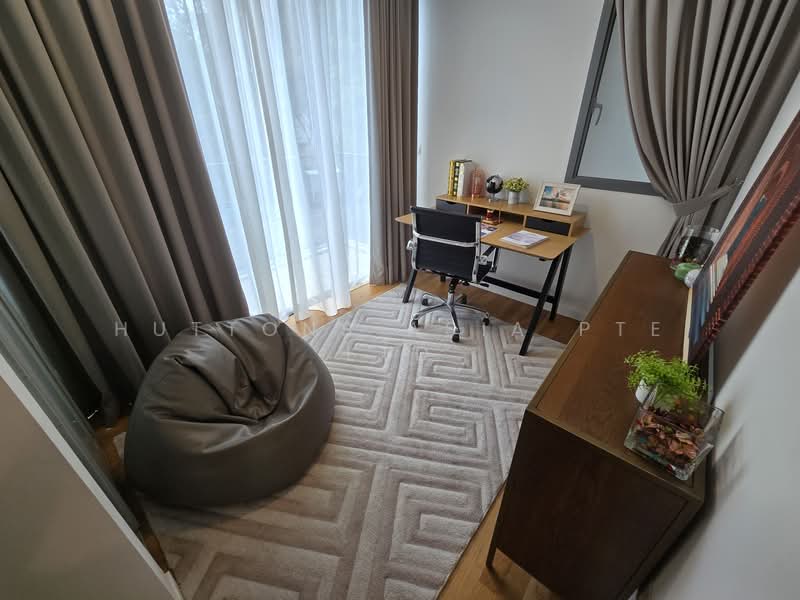 Skies Miltonia Condominium For Sale at S$ 3,550,001 | PropertyGuru Singapore - Study