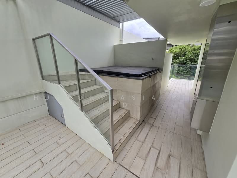 Skies Miltonia Condominium For Sale at S$ 3,550,001 | PropertyGuru Singapore - Exterior