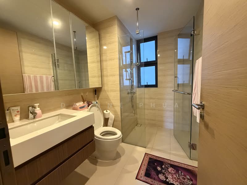 The Palette Condominium For Sale at S$ 1,699,999 | PropertyGuru Singapore - Bathroom