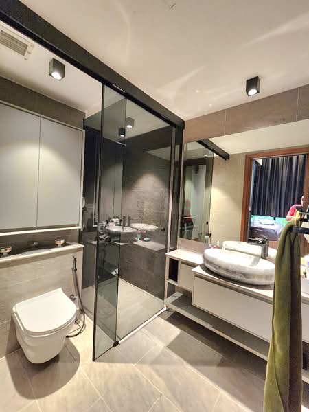 Kandis Residence Condominium For Sale at S$ 1,300,000 | PropertyGuru Singapore - Bathroom