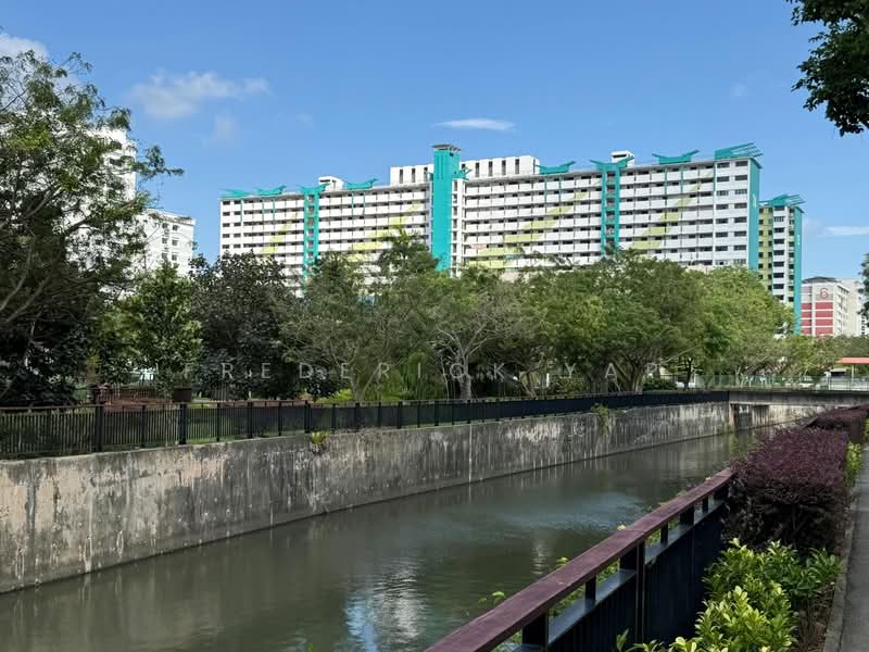 78 Lorong Limau HDB Flat For Sale at S$ 998,888 | PropertyGuru Singapore - PCN doorstairs