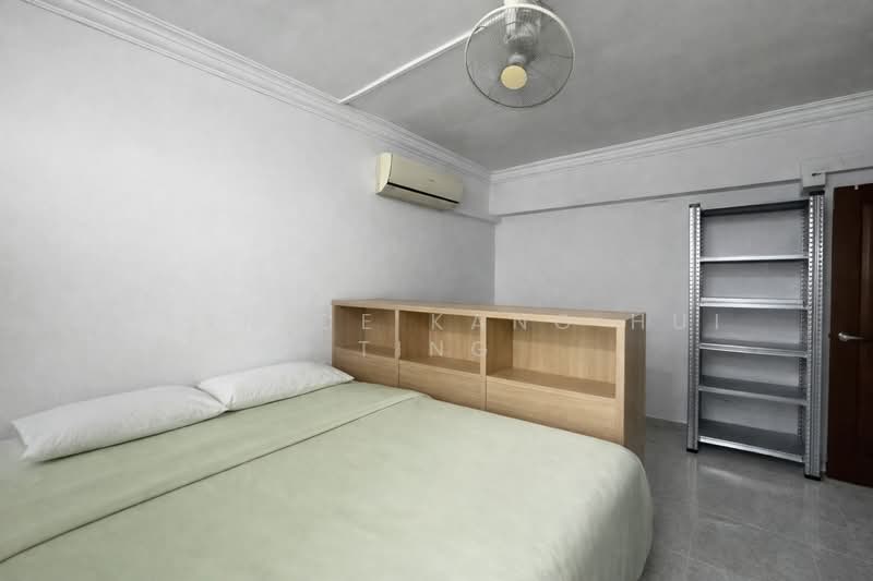 472 Sembawang Drive HDB Flat For Sale at S$ 820,000 | PropertyGuru Singapore - Bedroom